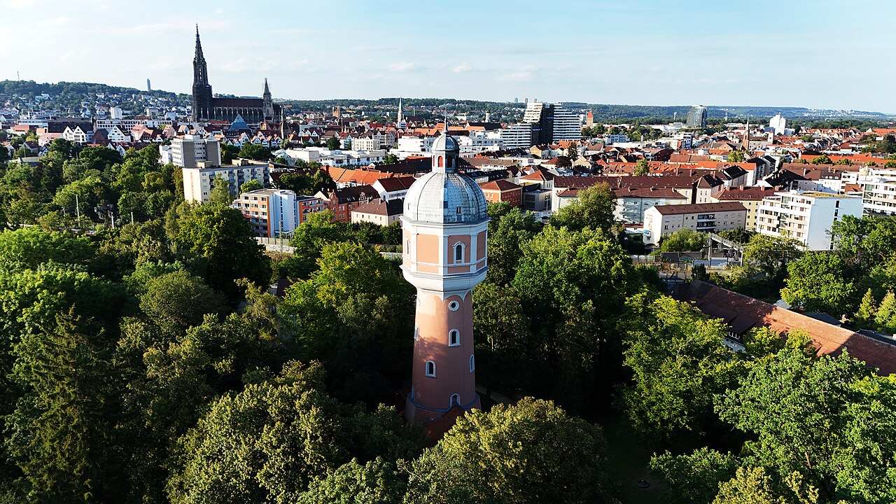 Spätsommer über der Stadt – Monatsbericht August 2024